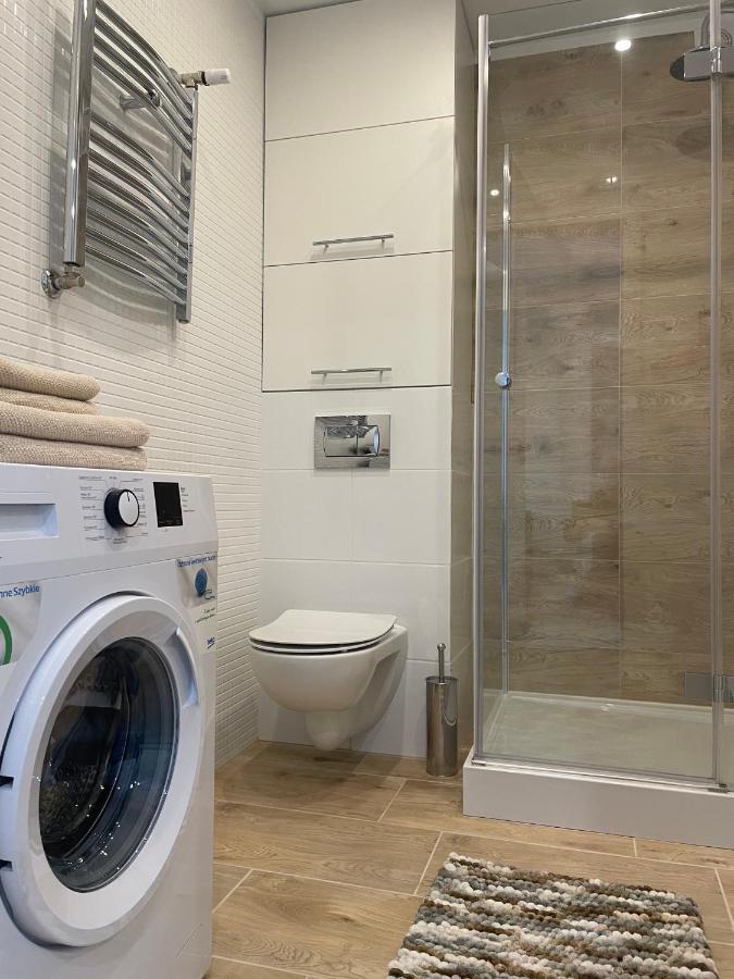 Apartament PARYŻ 比亚韦斯托克 外观 照片
