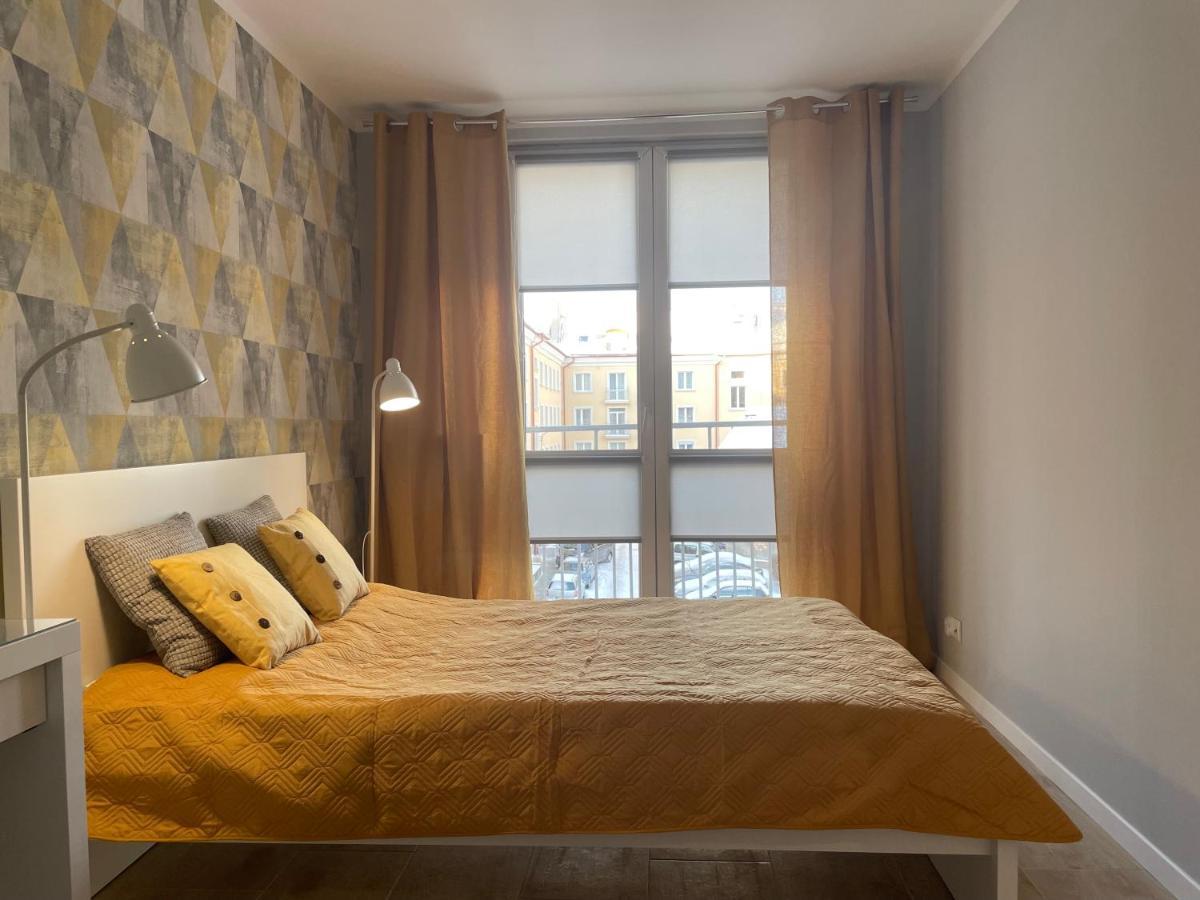Apartament PARYŻ 比亚韦斯托克 外观 照片