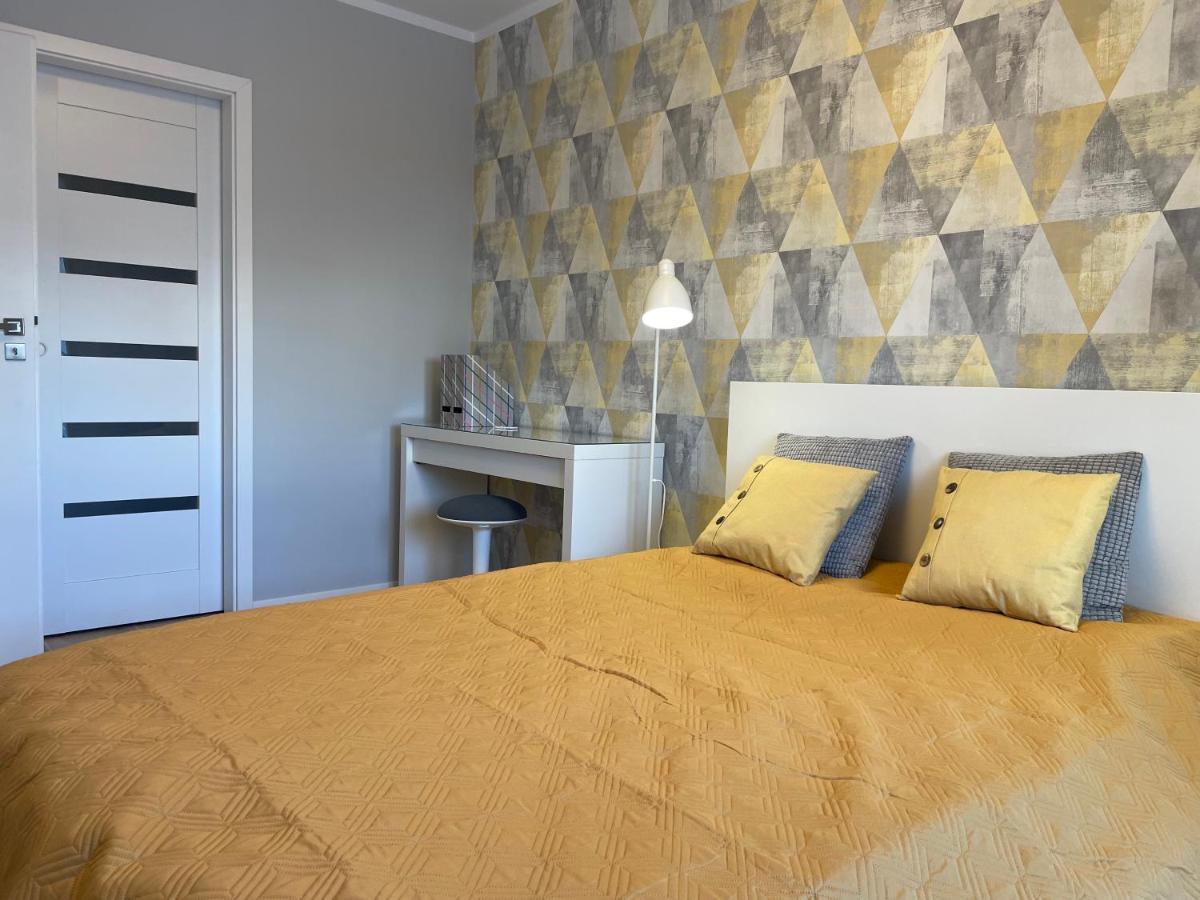 Apartament PARYŻ 比亚韦斯托克 外观 照片